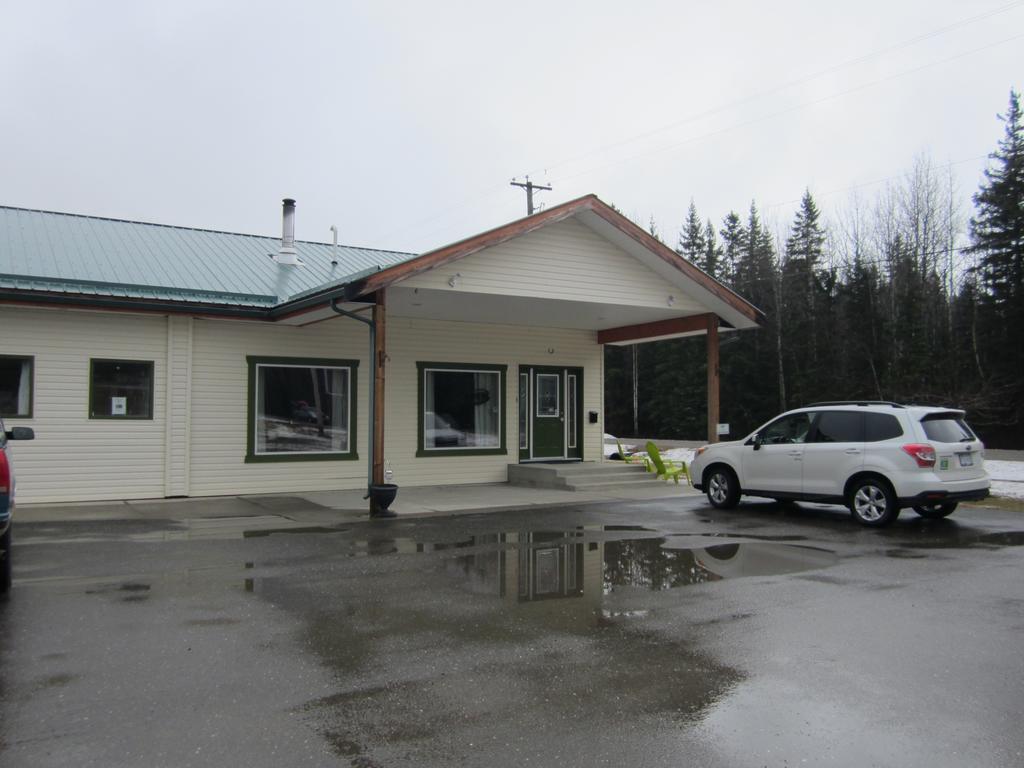 Bell Mountain Motel Mcbride Exterior foto